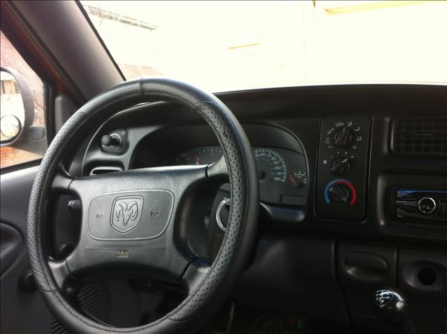 Dodge Ram 1500 1998 photo 2