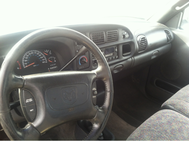 Dodge Ram 1500 1999 photo 1
