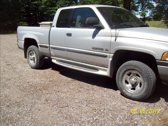 Dodge Ram 1500 1999 photo 1