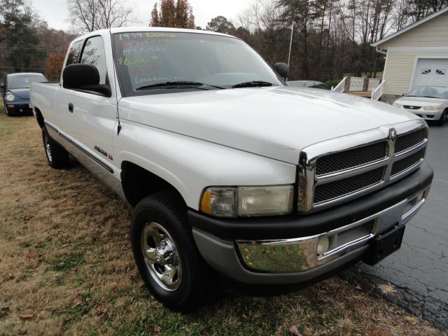 Dodge Ram 1500 1999 photo 3