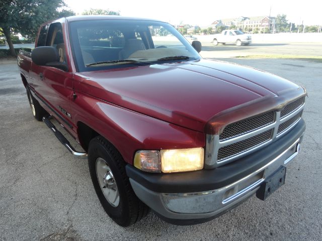 Dodge Ram 1500 1999 photo 2