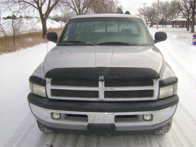 Dodge Ram 1500 1999 photo 2