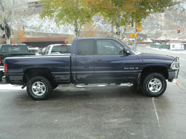 Dodge Ram 1500 1999 photo 2