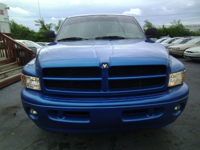 Dodge Ram 1500 2000 photo 1