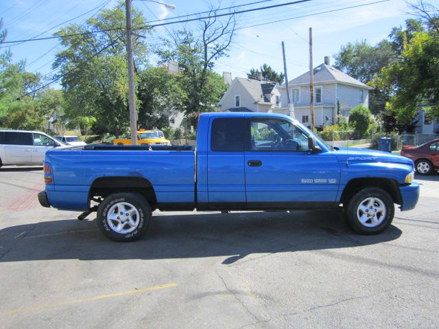 Dodge Ram 1500 2000 photo 3