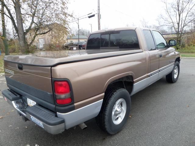 Dodge Ram 1500 2000 photo 3