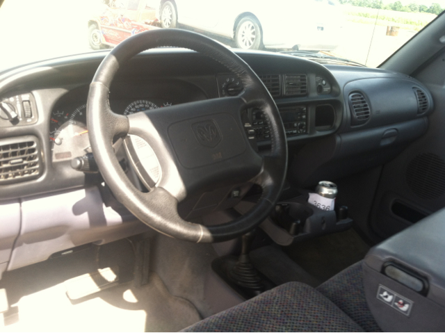 Dodge Ram 1500 2000 photo 1