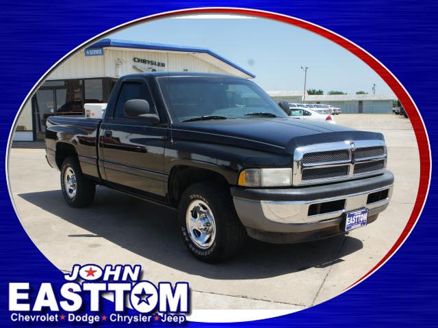 Dodge Ram 1500 2000 photo 1