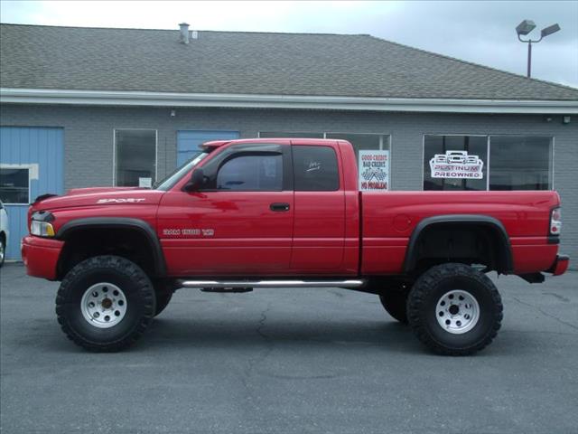 Dodge Ram 1500 2000 photo 1