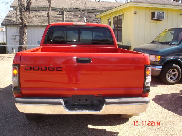 Dodge Ram 1500 2000 photo 1