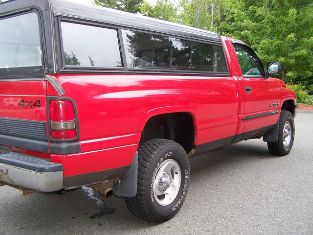 Dodge Ram 1500 2000 photo 2