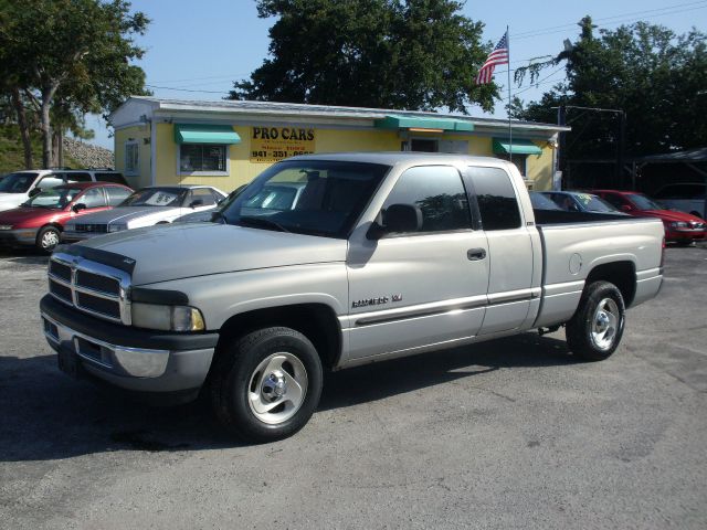 Dodge Ram 1500 2000 photo 3