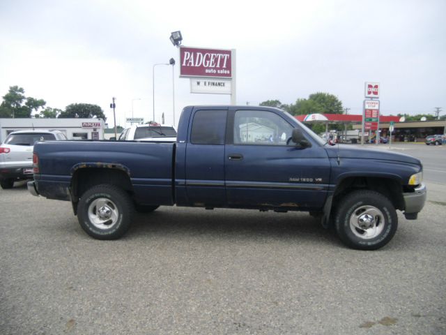Dodge Ram 1500 2000 photo 2