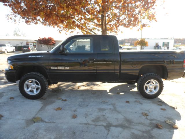 Dodge Ram 1500 2000 photo 4