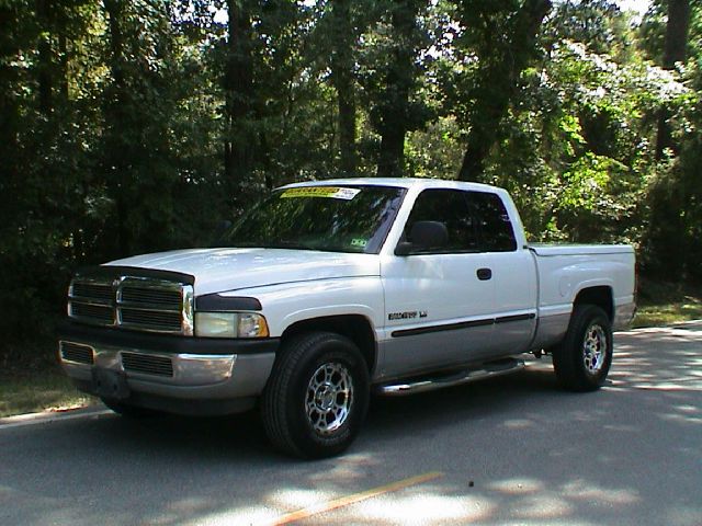 Dodge Ram 1500 2000 photo 1