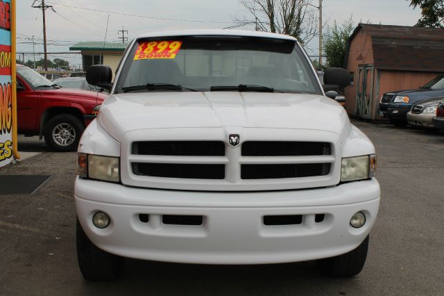 Dodge Ram 1500 2000 photo 3