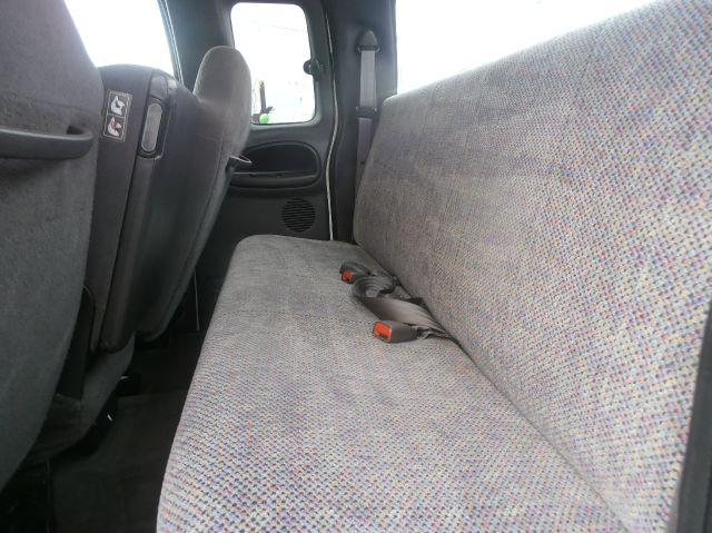 Dodge Ram 1500 2001 photo 4