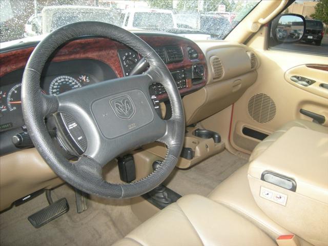 Dodge Ram 1500 2001 photo 3