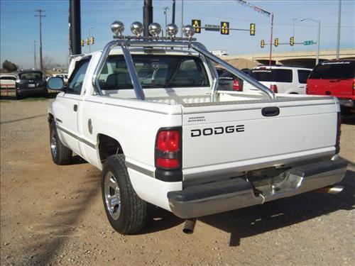 Dodge Ram 1500 2001 photo 2