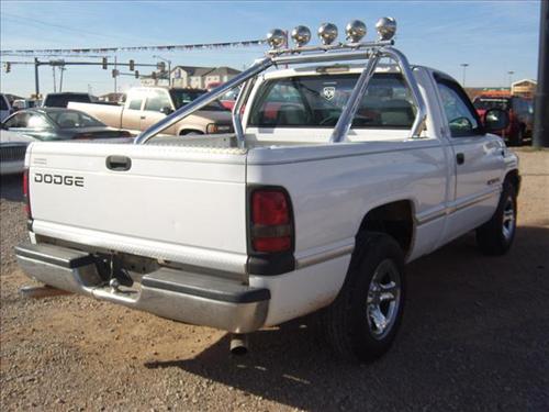 Dodge Ram 1500 2001 photo 4