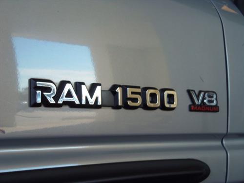 Dodge Ram 1500 2001 photo 1
