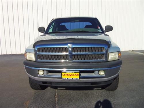 Dodge Ram 1500 2001 photo 3