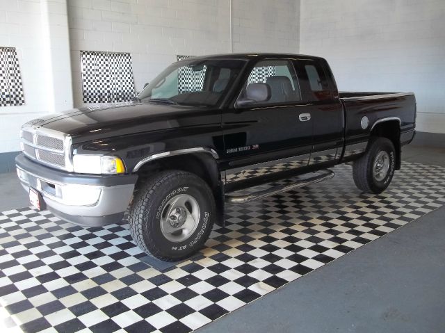 Dodge Ram 1500 2001 photo 3