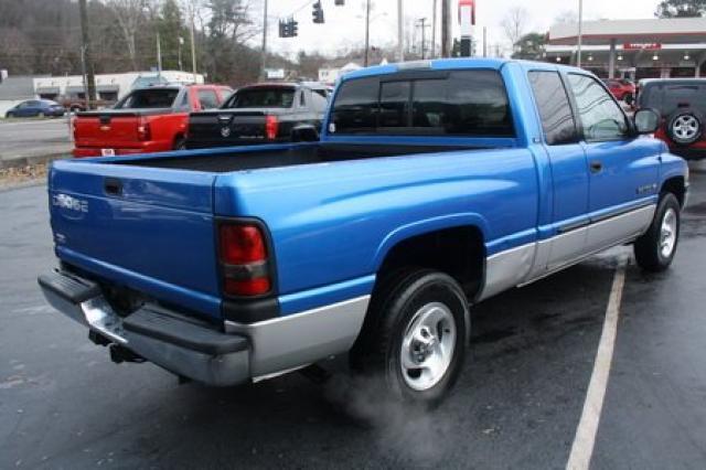 Dodge Ram 1500 2001 photo 3