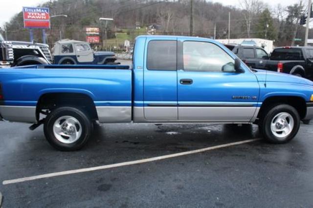 Dodge Ram 1500 2001 photo 4