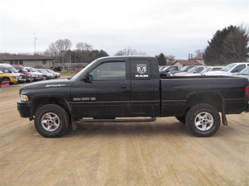 Dodge Ram 1500 2001 photo 2