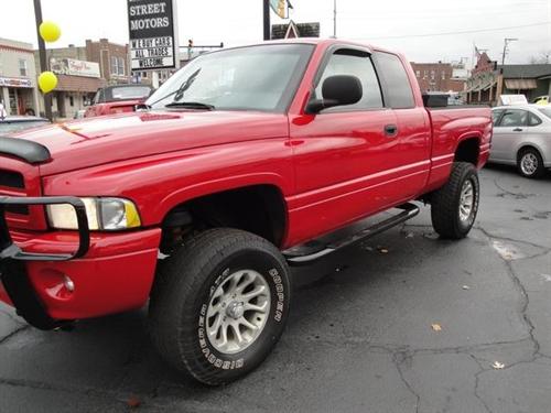 Dodge Ram 1500 2001 photo 1