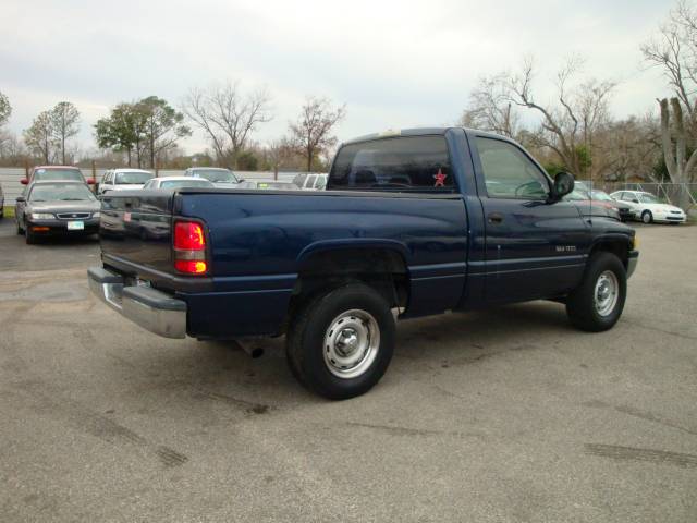 Dodge Ram 1500 2001 photo 4