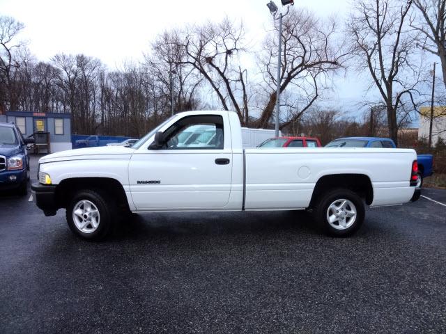 Dodge Ram 1500 2001 photo 1