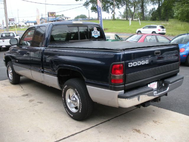 Dodge Ram 1500 2001 photo 1