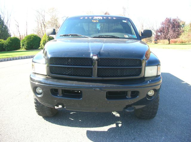 Dodge Ram 1500 2001 photo 2