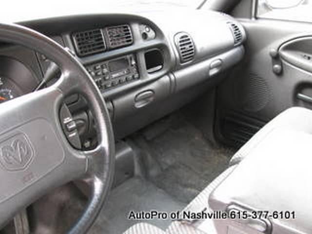 Dodge Ram 1500 2001 photo 1