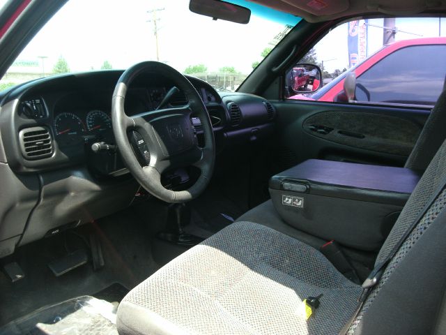 Dodge Ram 1500 2001 photo 2