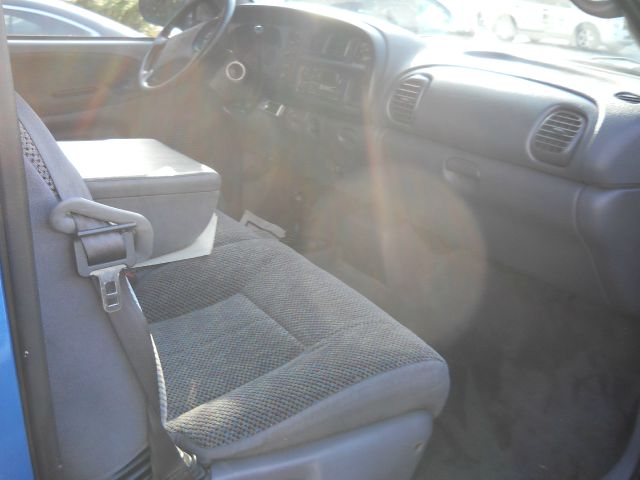 Dodge Ram 1500 2001 photo 4