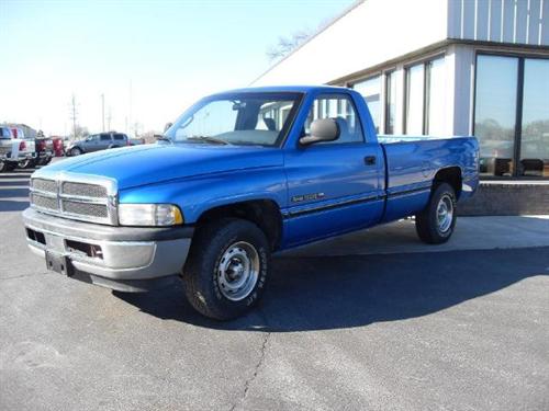 Dodge Ram 1500 2001 photo 5