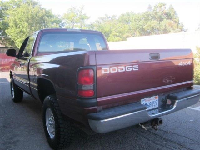 Dodge Ram 1500 2001 photo 1