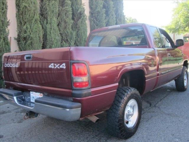 Dodge Ram 1500 2001 photo 11