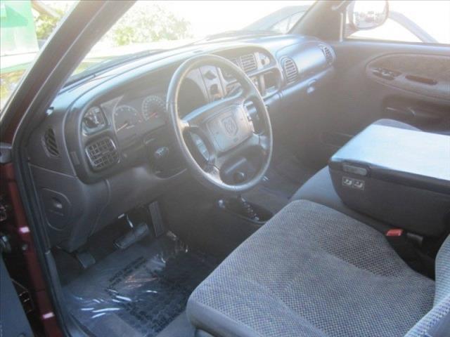 Dodge Ram 1500 2001 photo 14