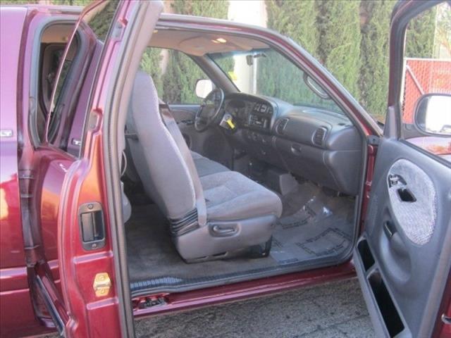 Dodge Ram 1500 2001 photo 8