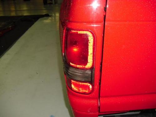 Dodge Ram 1500 2001 photo 2
