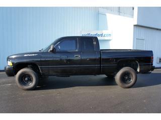 Dodge Ram 1500 2001 photo 1