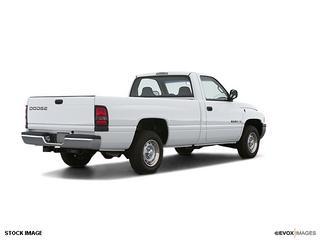 Dodge Ram 1500 2001 photo 3