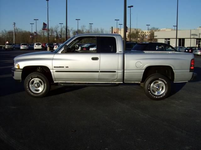 Dodge Ram 1500 2001 photo 1