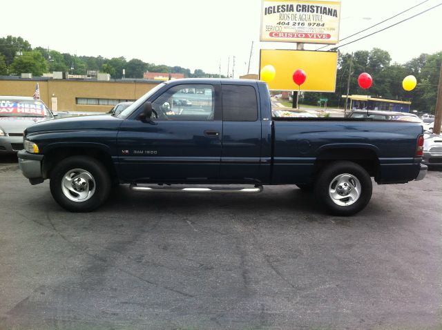 Dodge Ram 1500 SS 1 Owner Perfect Carfax Pickup Truck