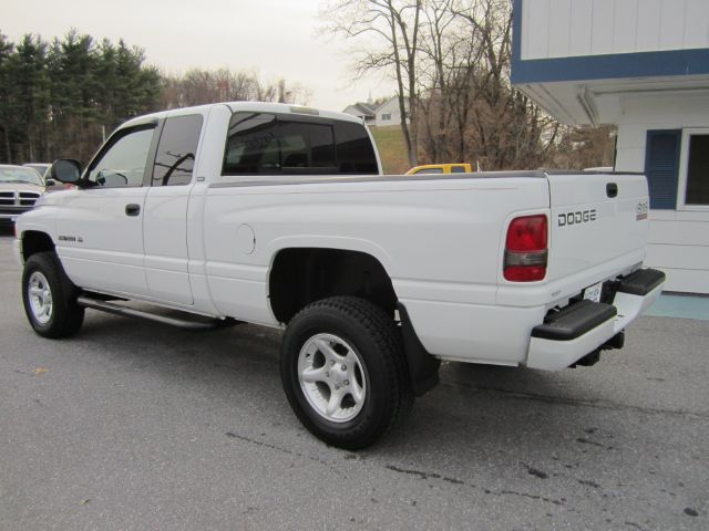 Dodge Ram 1500 Trek Pickup Truck