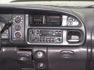 Dodge Ram 1500 2001 photo 3